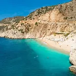 Vila Kelebek Paradise